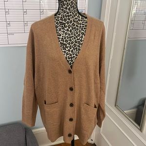Gap boyfriend cardigan in tan